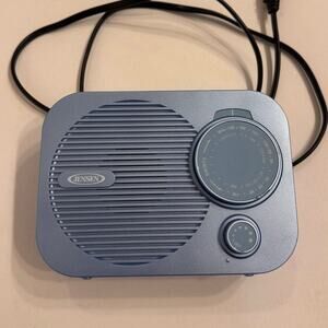 Jensen MR-550 Portable AM/FM Radio Blue AC/Battery Power Option Tested Works